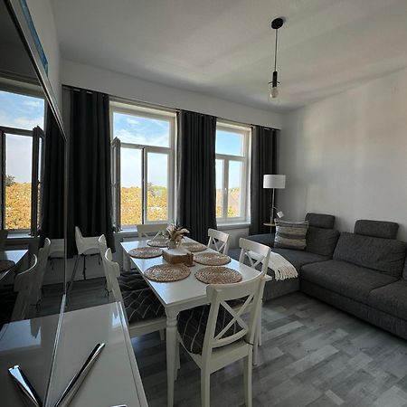 Moderne 4 Zimmer Apartment Mit Bergblick Stadtzentrum Contactless Check-In Gehrden  Esterno foto