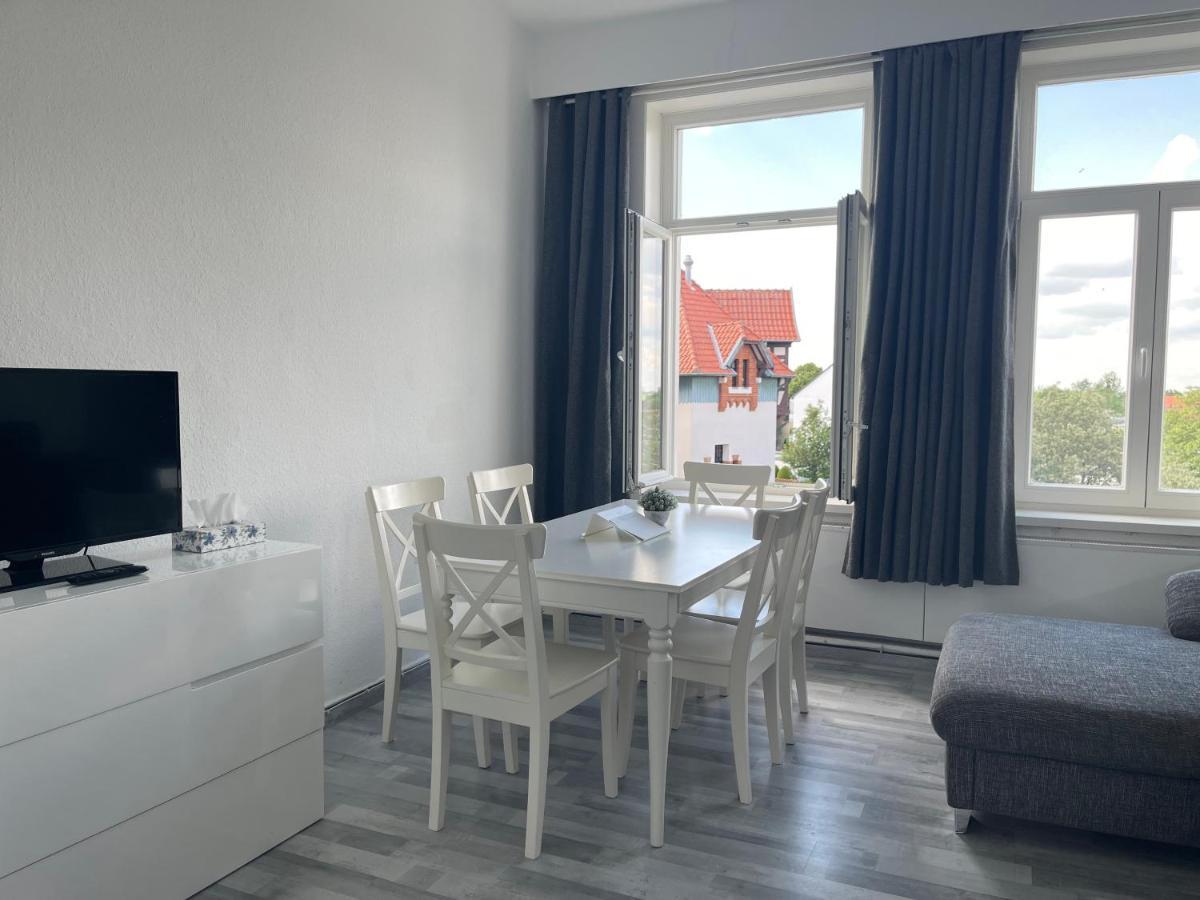 Moderne 4 Zimmer Apartment Mit Bergblick Stadtzentrum Contactless Check-In Gehrden  Esterno foto