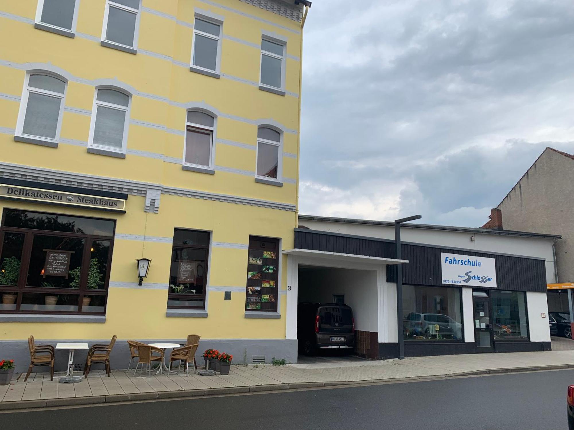 Moderne 4 Zimmer Apartment Mit Bergblick Stadtzentrum Contactless Check-In Gehrden  Esterno foto