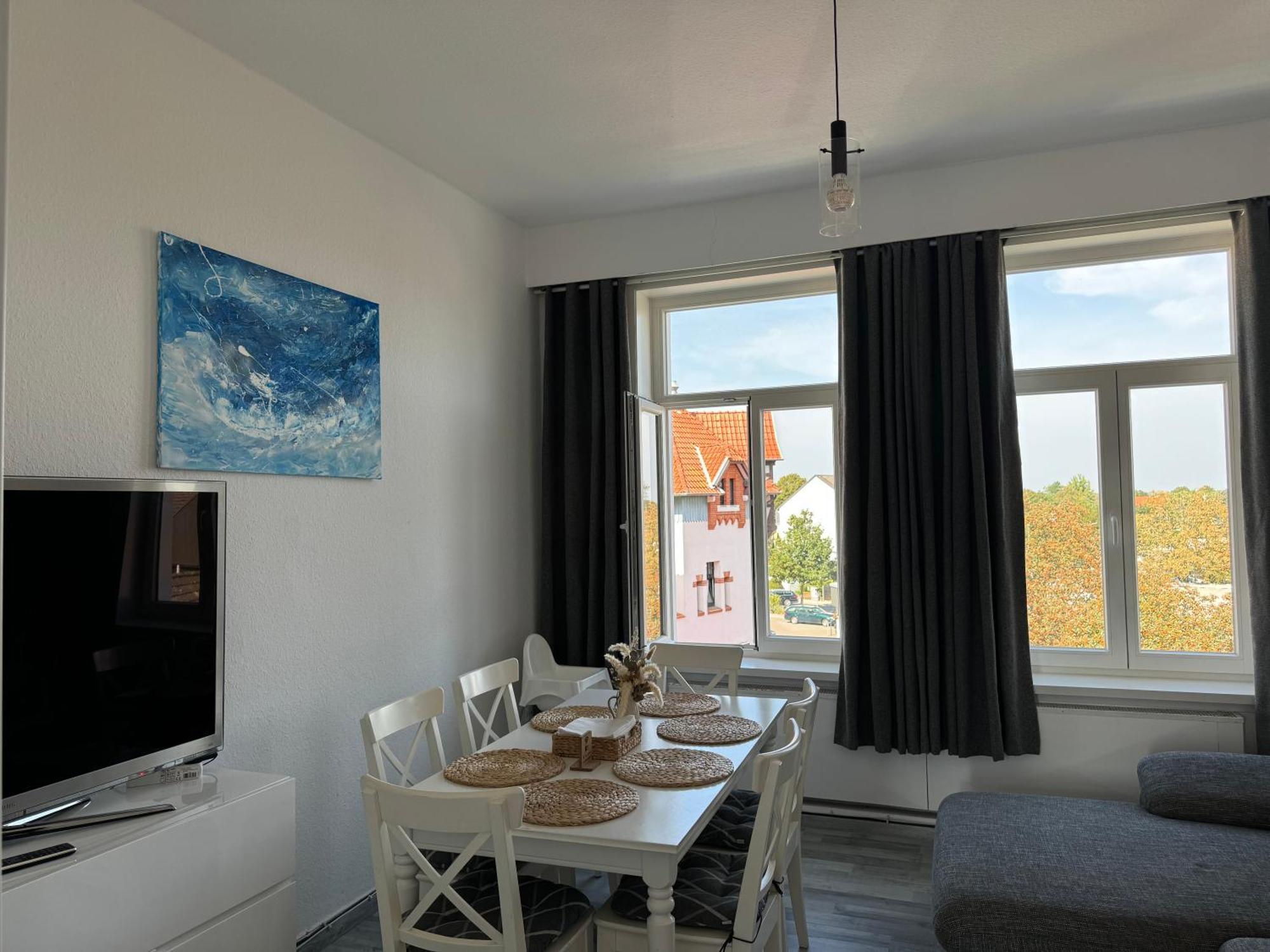 Moderne 4 Zimmer Apartment Mit Bergblick Stadtzentrum Contactless Check-In Gehrden  Esterno foto